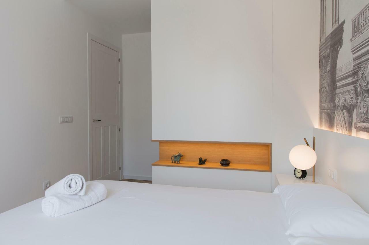 Florit Flats - Chic And Central In A Lively But Quiet Area All Walking Distance 瓦伦西亚 外观 照片