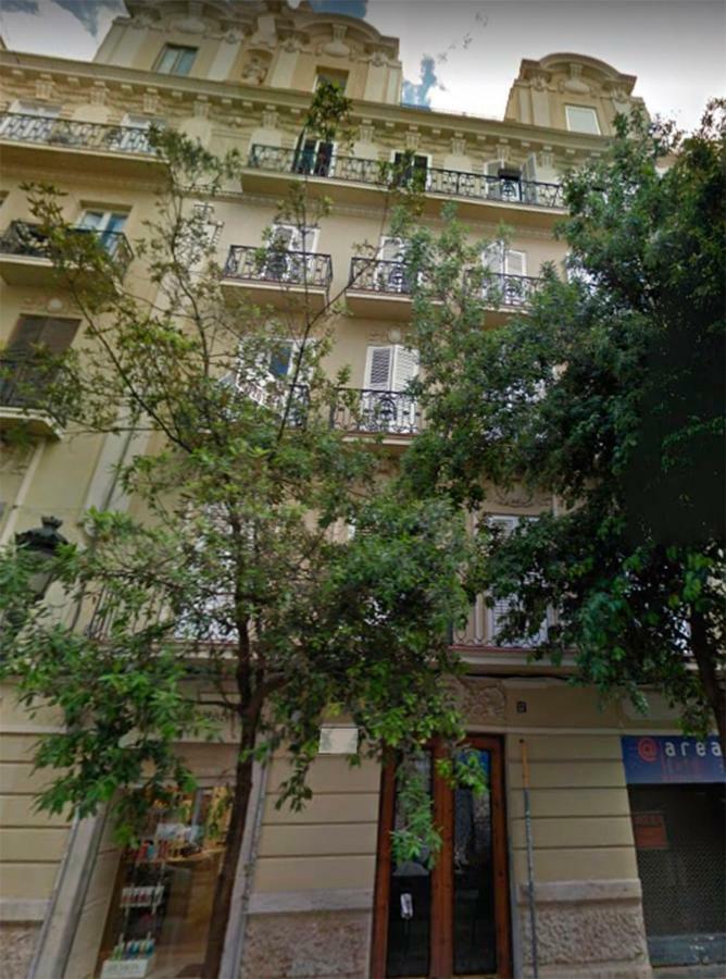 Florit Flats - Chic And Central In A Lively But Quiet Area All Walking Distance 瓦伦西亚 外观 照片